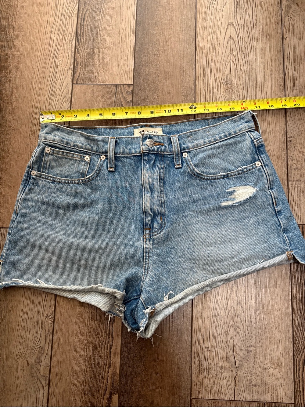 Madewell Relaxed Denim Shorts Madera Wash Side Slit Size 29